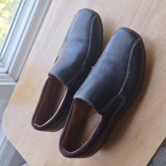 Natural Soul by Naturalizer Dark Brown Leather Slip-On Loafers Size 7M - Picture 3 of 8